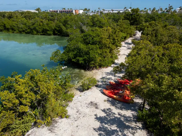 $9,499,000 | 7000 5th Street, Stock Island, FL 33040