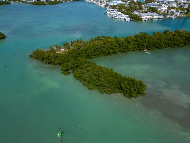 $9,499,000 | 7000 5th Street, Stock Island, FL 33040