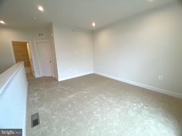 $3,550 | 600 Watermans Drive, Woodbridge, VA 22191