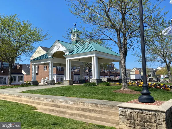 $3,550 | 600 Watermans Drive, Woodbridge, VA 22191