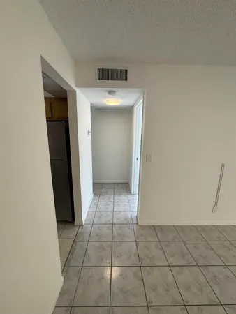 $1,600 | 1854 Abbey Road, Unit 102, West Palm Beach, FL 33415