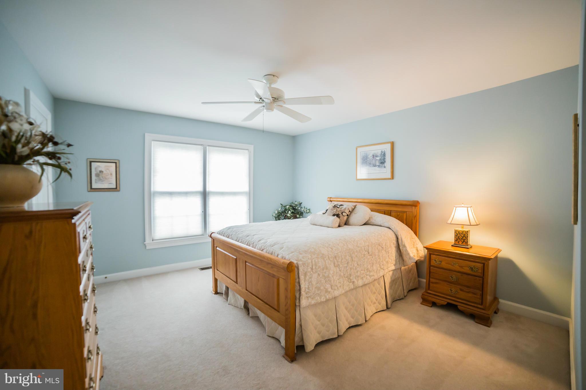2703 Courthouse Oaks Road Vienna, VA 22181 - Photo 22 of 30 Bedroom