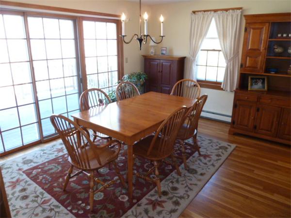 243 Haynes Road Sudbury, MA 01776 - Photo 8 of 20