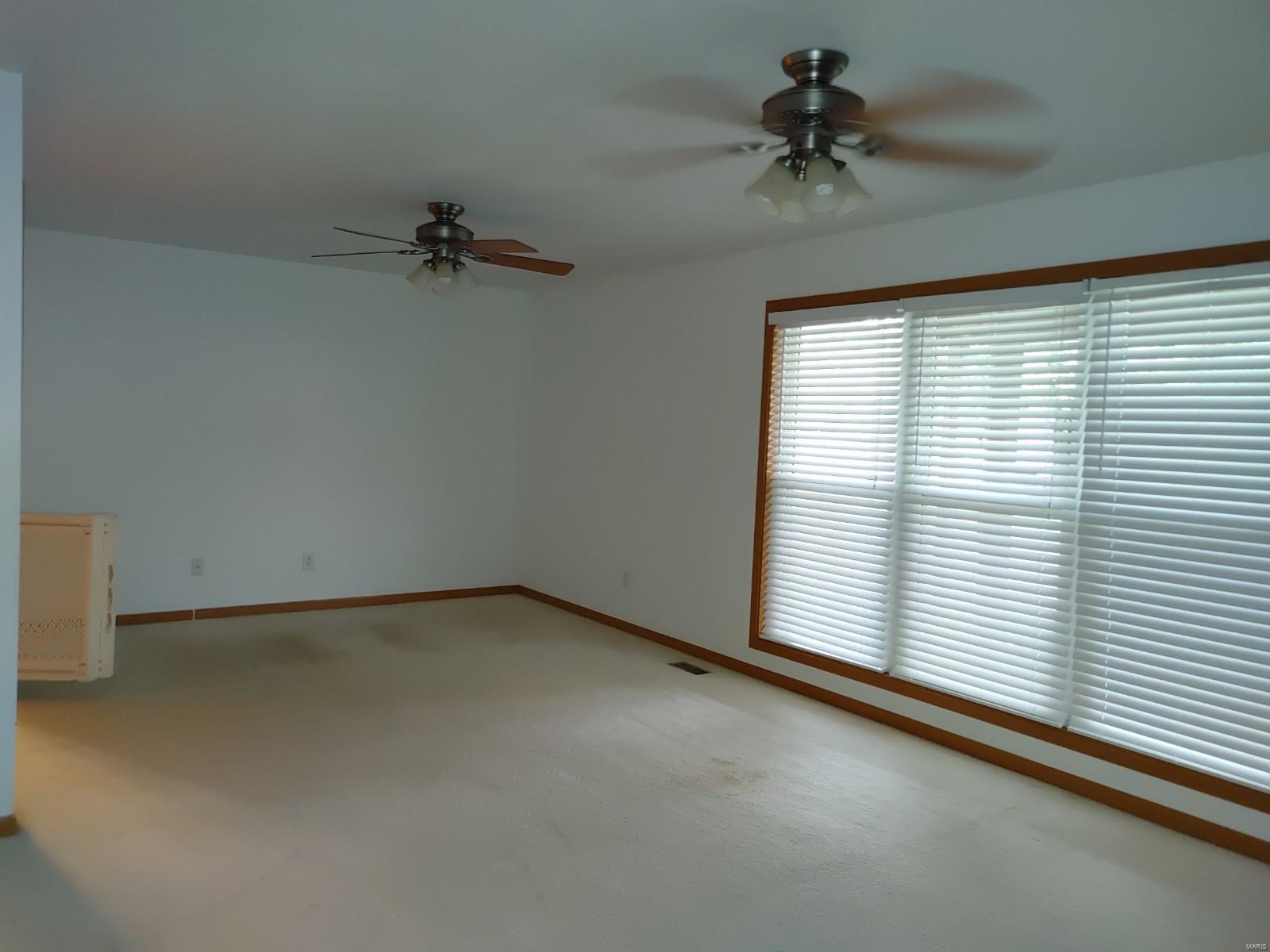 927 Long Branch Road Troy, IL 62294 - Photo 31 of 46 Gallery Image 31