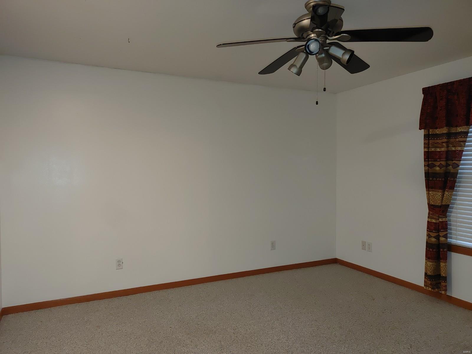 927 Long Branch Road Troy, IL 62294 - Photo 33 of 46 Gallery Image 33