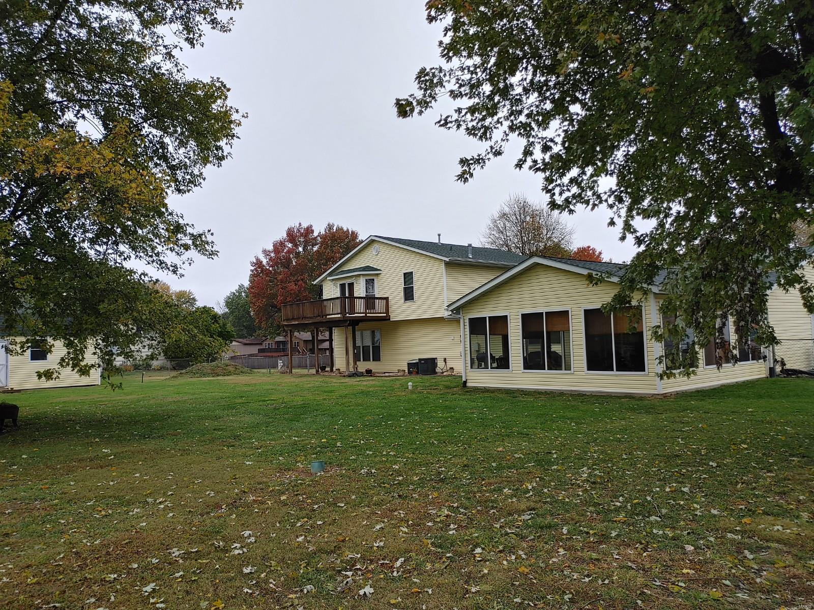 927 Long Branch Road Troy, IL 62294 - Photo 8 of 46 Gallery Image 8