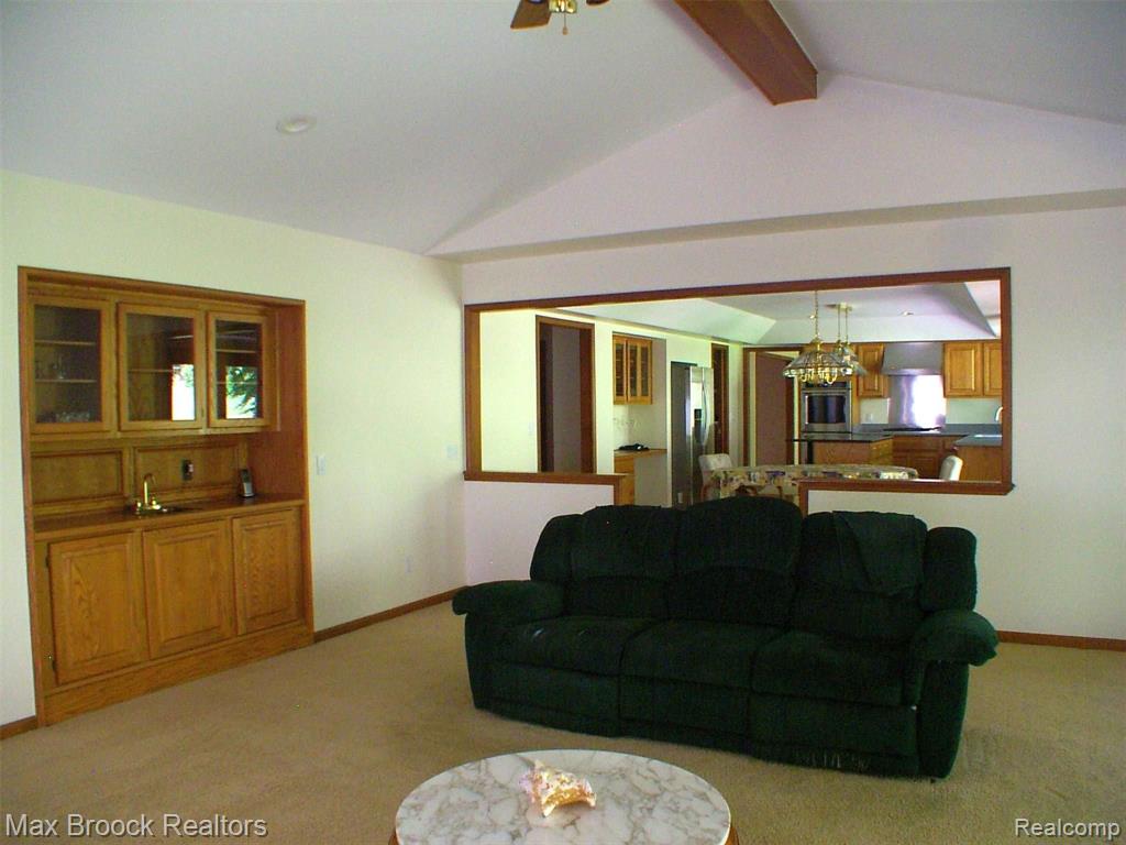 2817 Eagle Drive Rochester Hills, MI 48309 - Photo 13 of 31