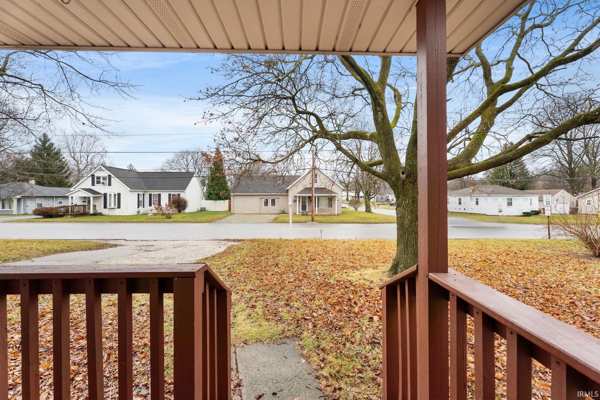 106 East Harrison Avenue Wabash, IN 46992 - Photo 3 of 22