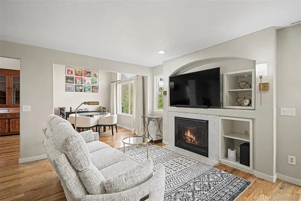 $725,000 | 4691 Whimbrel Drive, Littleton, CO 80126