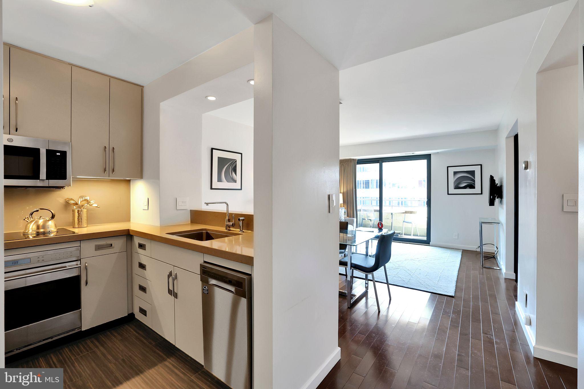 1401 17th Street Northwest, Unit 804 Washington, DC 20036 - Photo 5 of 41