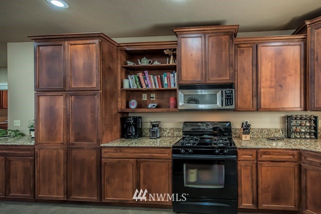 72 Wedgewood Road Walla Walla, WA 99362 - Photo 5 of 17 Gallery Image 5