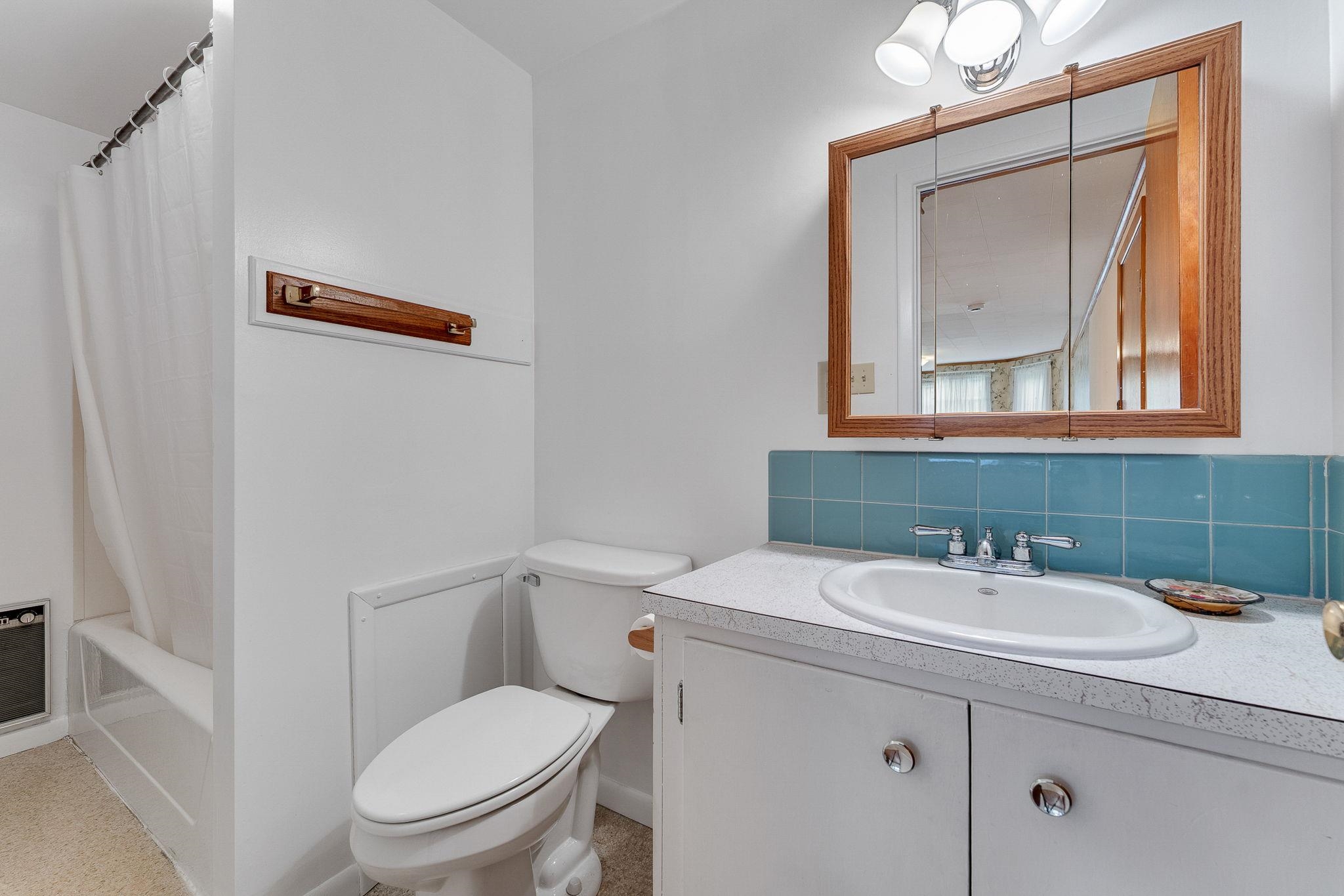4 Long Street Barre, VT 05641 - Photo 39 of 52