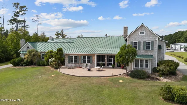 $2,695,000 | 811 Highway 70, Davis, NC 28524