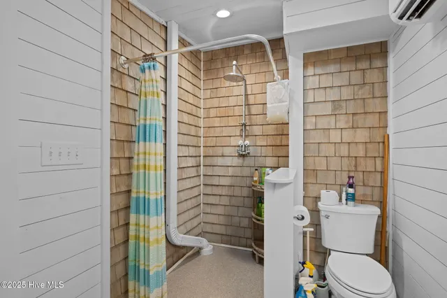 $2,695,000 | 811 Highway 70, Davis, NC 28524