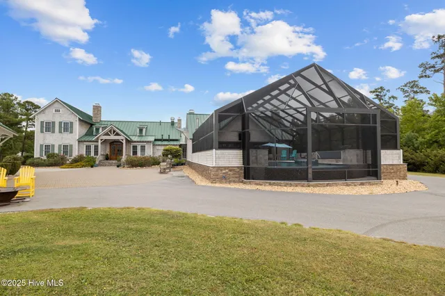 $2,695,000 | 811 Highway 70, Davis, NC 28524