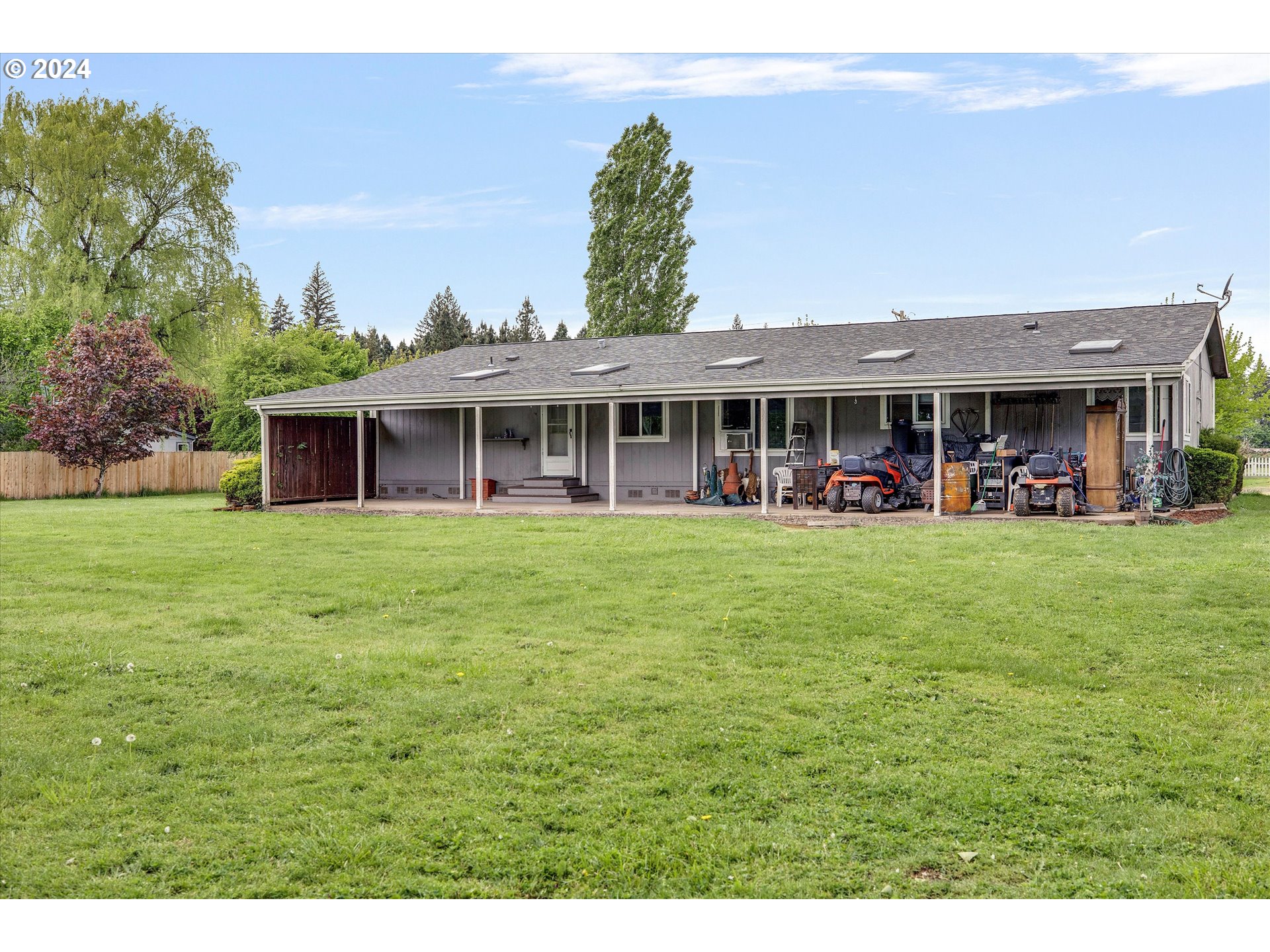 3275 Southeast Locks Road Dayton, OR 97114 - Photo 15 of 18 Backyard