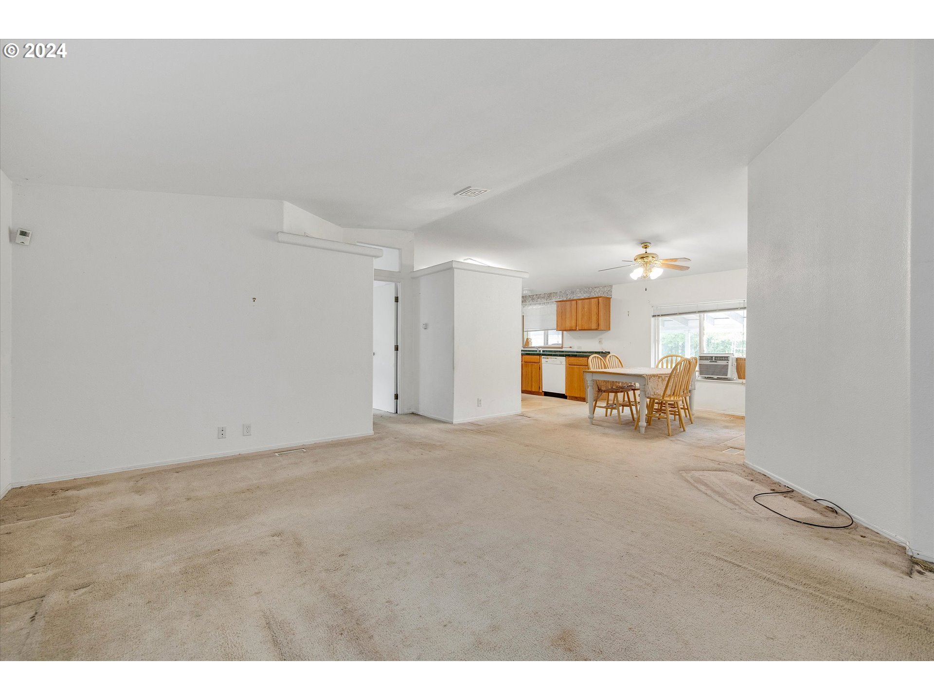 3275 Southeast Locks Road Dayton, OR 97114 - Photo 7 of 18 Living Room/Dining Room