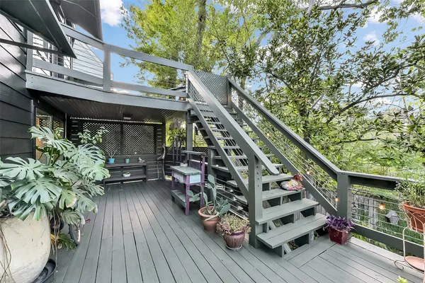 $749,000 | 929 Wynnwood Lane, Houston, TX 77008