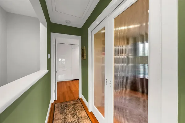 $749,000 | 929 Wynnwood Lane, Houston, TX 77008