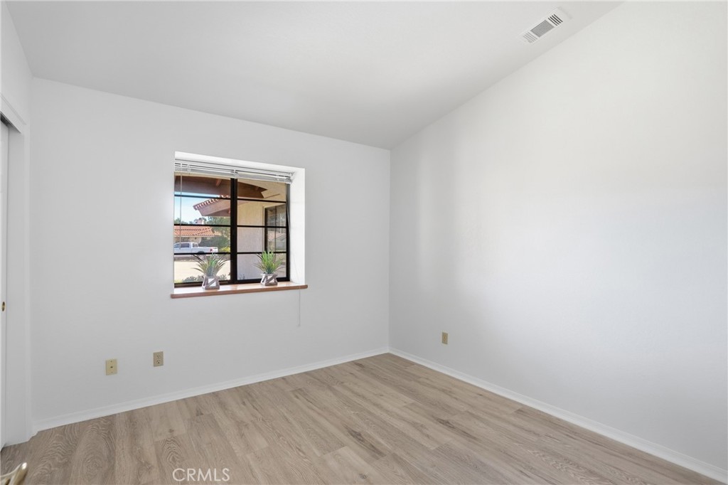 3361 Marshall Lane Lompoc, CA 93436 - Photo 19 of 35 Bedroom 1