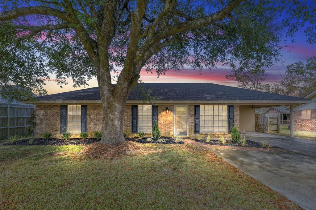 2219 Roxton Street Sulphur, LA 70663 - Photo 2 of 18