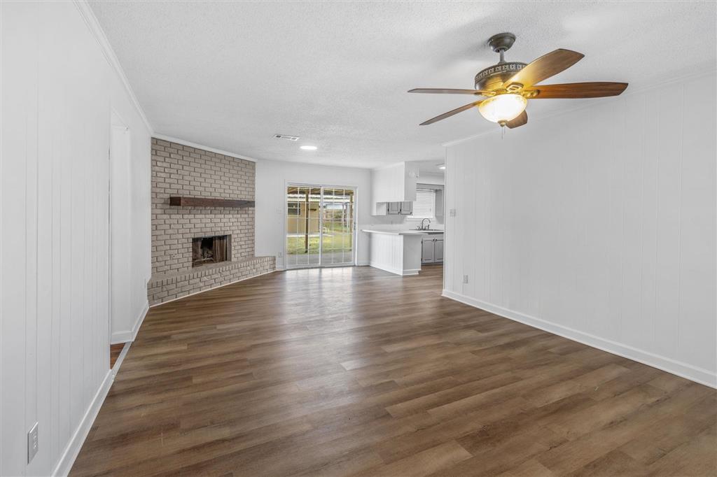 2219 Roxton Street Sulphur, LA 70663 - Photo 3 of 18