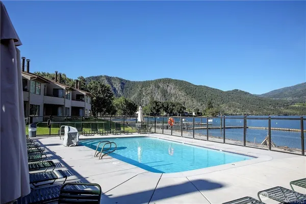 $2,700 | 1 Lakeside 714-i, Manson, WA 98831