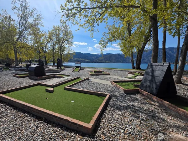 $2,700 | 1 Lakeside 714-i, Manson, WA 98831