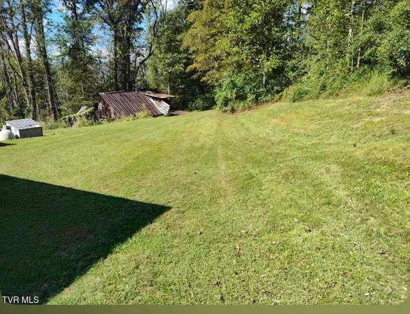 $149,999 | 138 Reynolds Drive, Clintwood, VA 24228