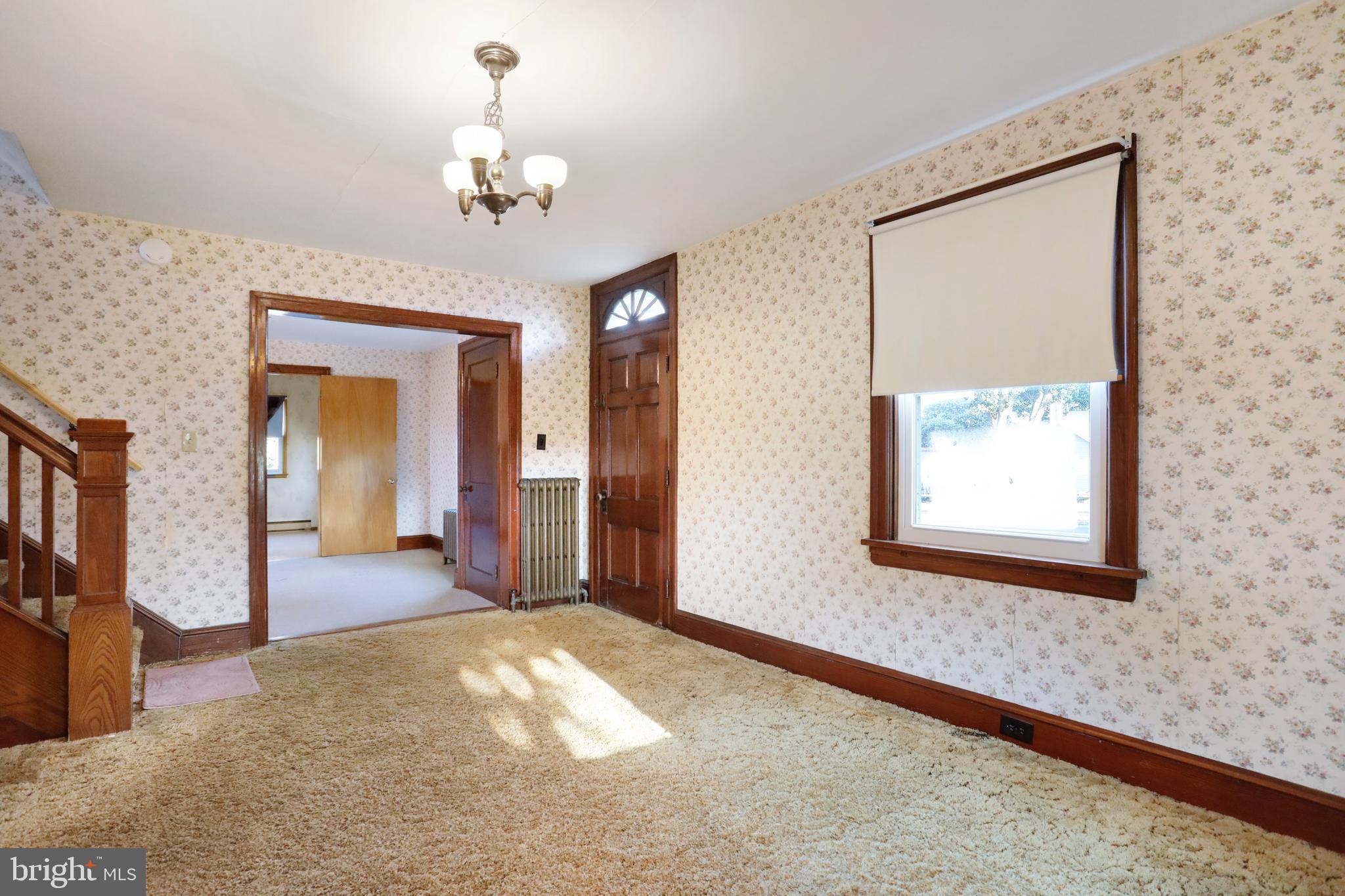 17223 Reiff Church Road Hagerstown, MD 21740 - Photo 4 of 58 FRont Entrance comes into Dining Room