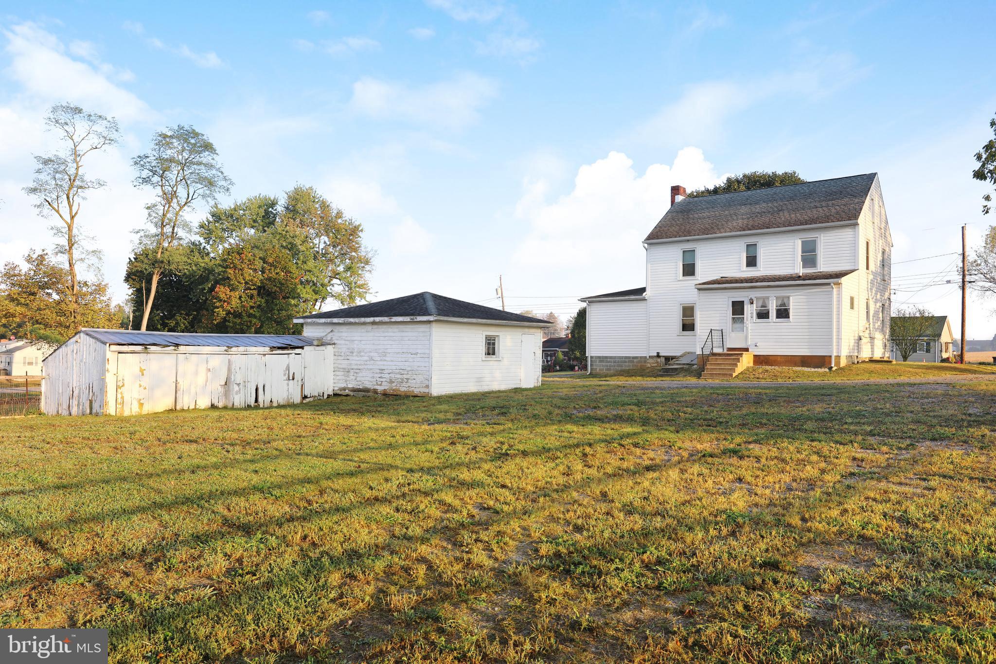 17223 Reiff Church Road Hagerstown, MD 21740 - Photo 43 of 58 Poultry Building abd garage beghind house