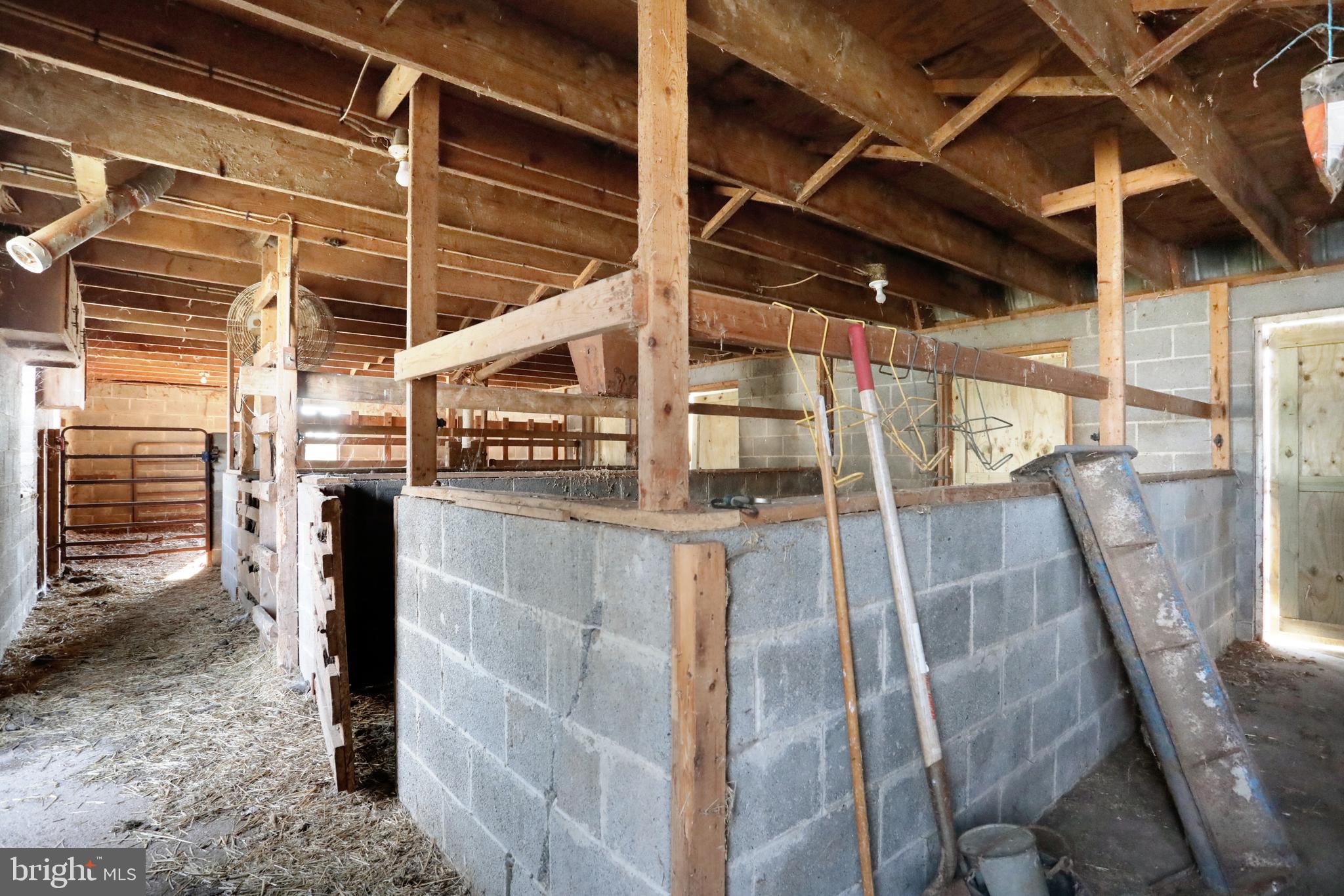 17223 Reiff Church Road Hagerstown, MD 21740 - Photo 45 of 58 Stables in the Barn