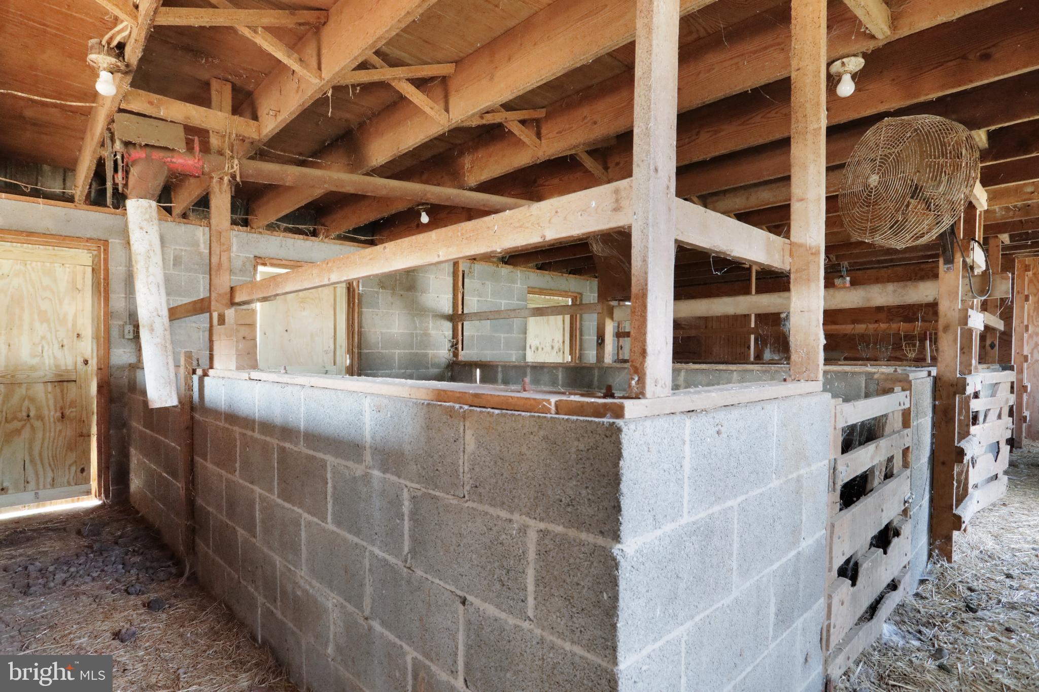 17223 Reiff Church Road Hagerstown, MD 21740 - Photo 47 of 58 Stables in the Barn