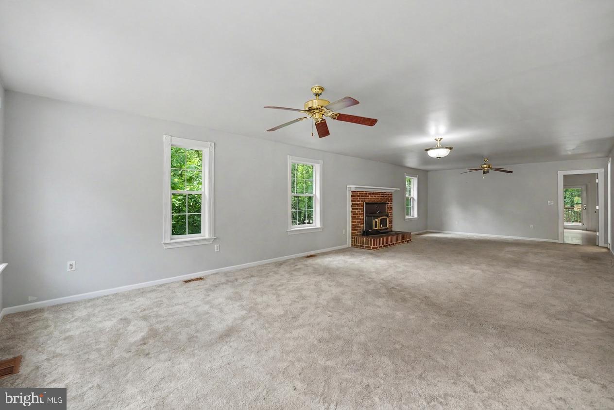 4693 Turkey Acres Road King George, VA 22485 - Photo 6 of 44 Gallery Image 6
