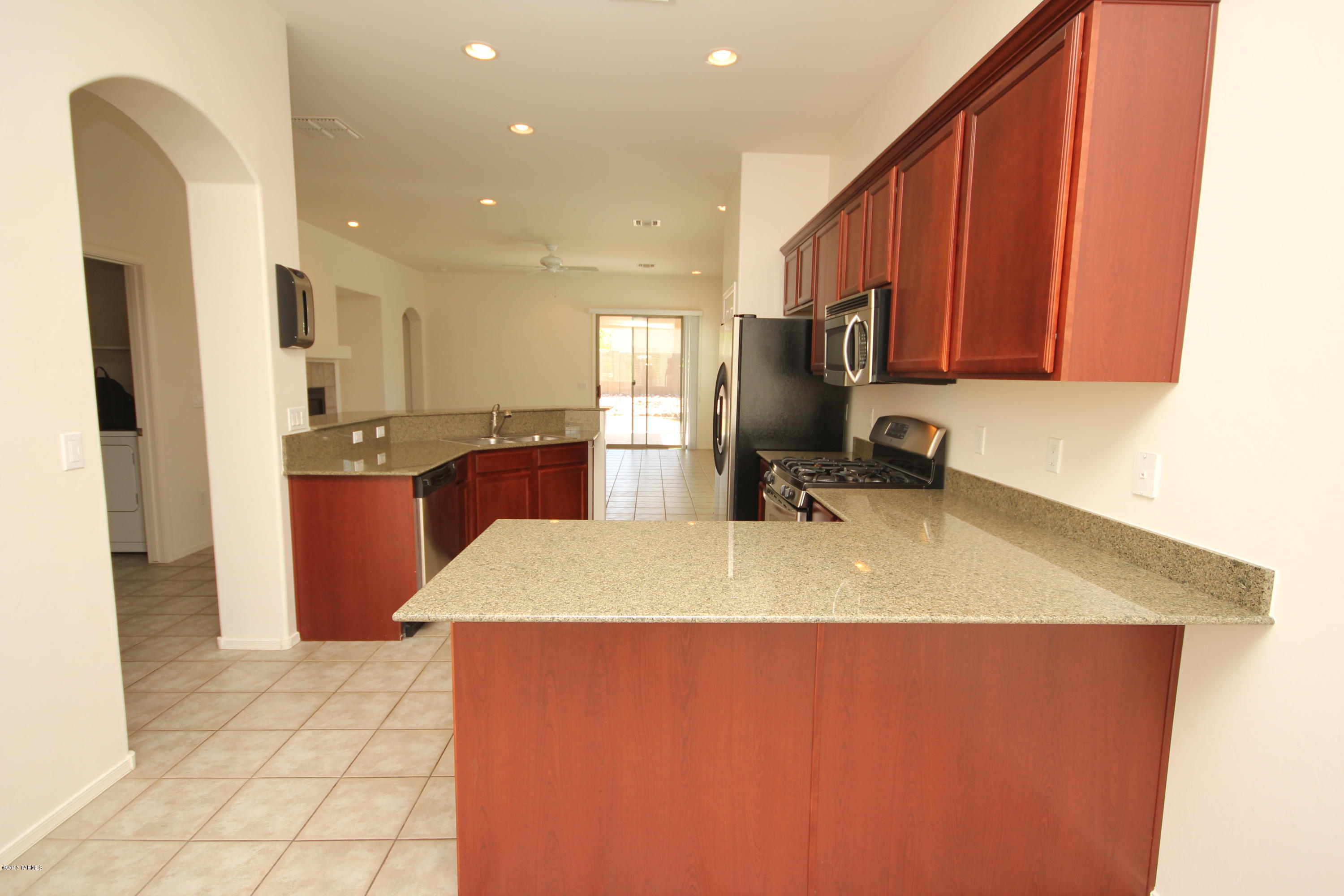 12874 Bloomington Loop Tucson, AZ 85755 - Photo 16 of 44