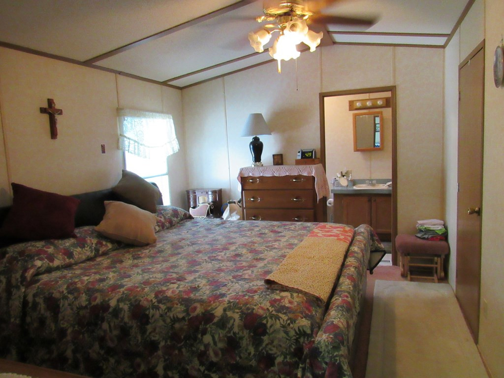 260 Reservoir Road Peru, NY 12972 - Photo 12 of 17