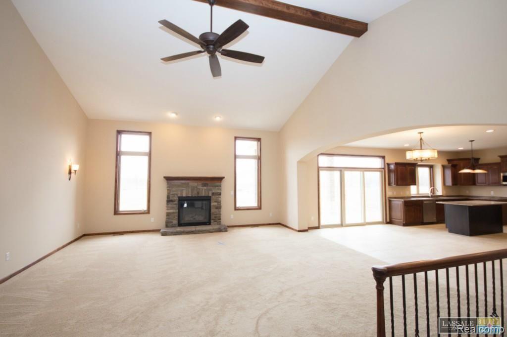 17260 34 Mile Road Armada, MI 48005 - Photo 11 of 73 11 34 Mile Rd Offsite Gia Foyer View GR to Kitchen.jpg