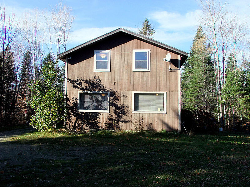 353 South Hemore Road Houlton, ME 04730 - Photo 3 of 35 lansingjones-ext10