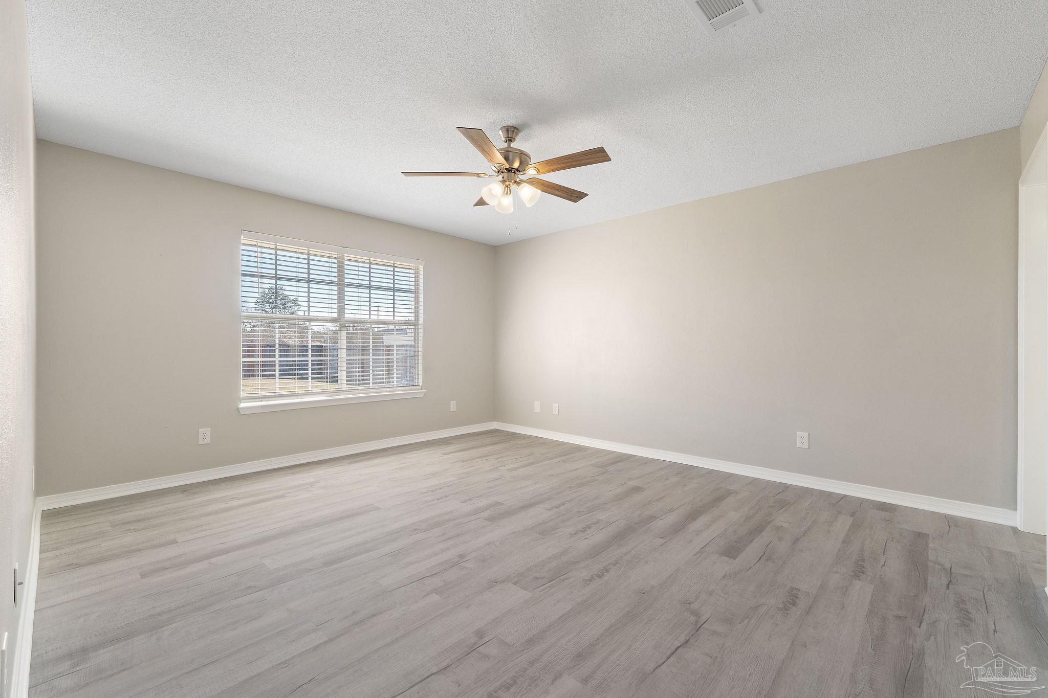 5601 Berrybrook Circle Pace, FL 32571 - Photo 19 of 34