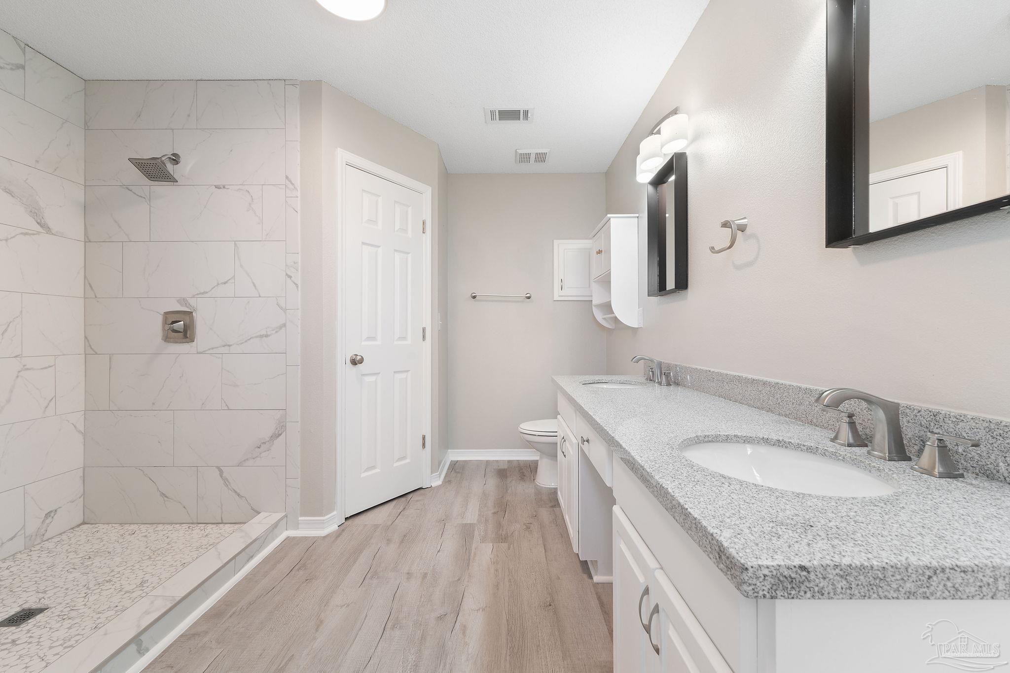 5601 Berrybrook Circle Pace, FL 32571 - Photo 21 of 34