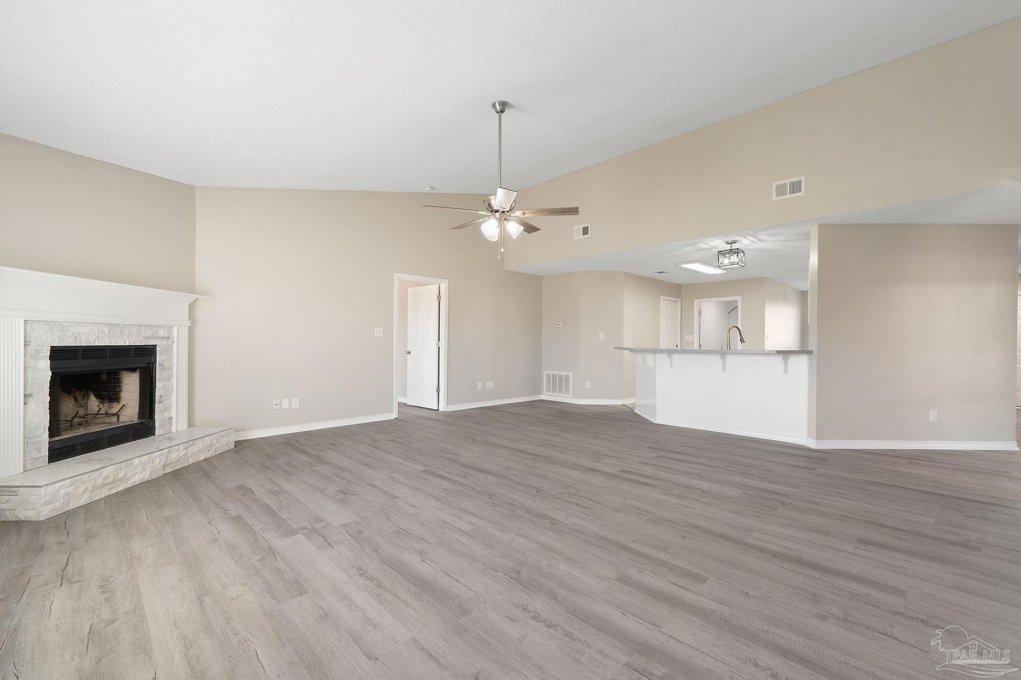 5601 Berrybrook Circle Pace, FL 32571 - Photo 8 of 34