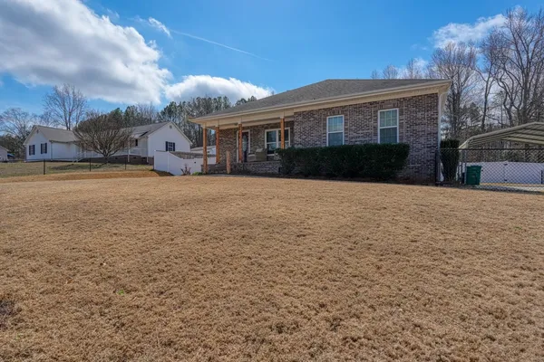 $325,000 | 611 Pearson Town Road, Moore, SC 29369