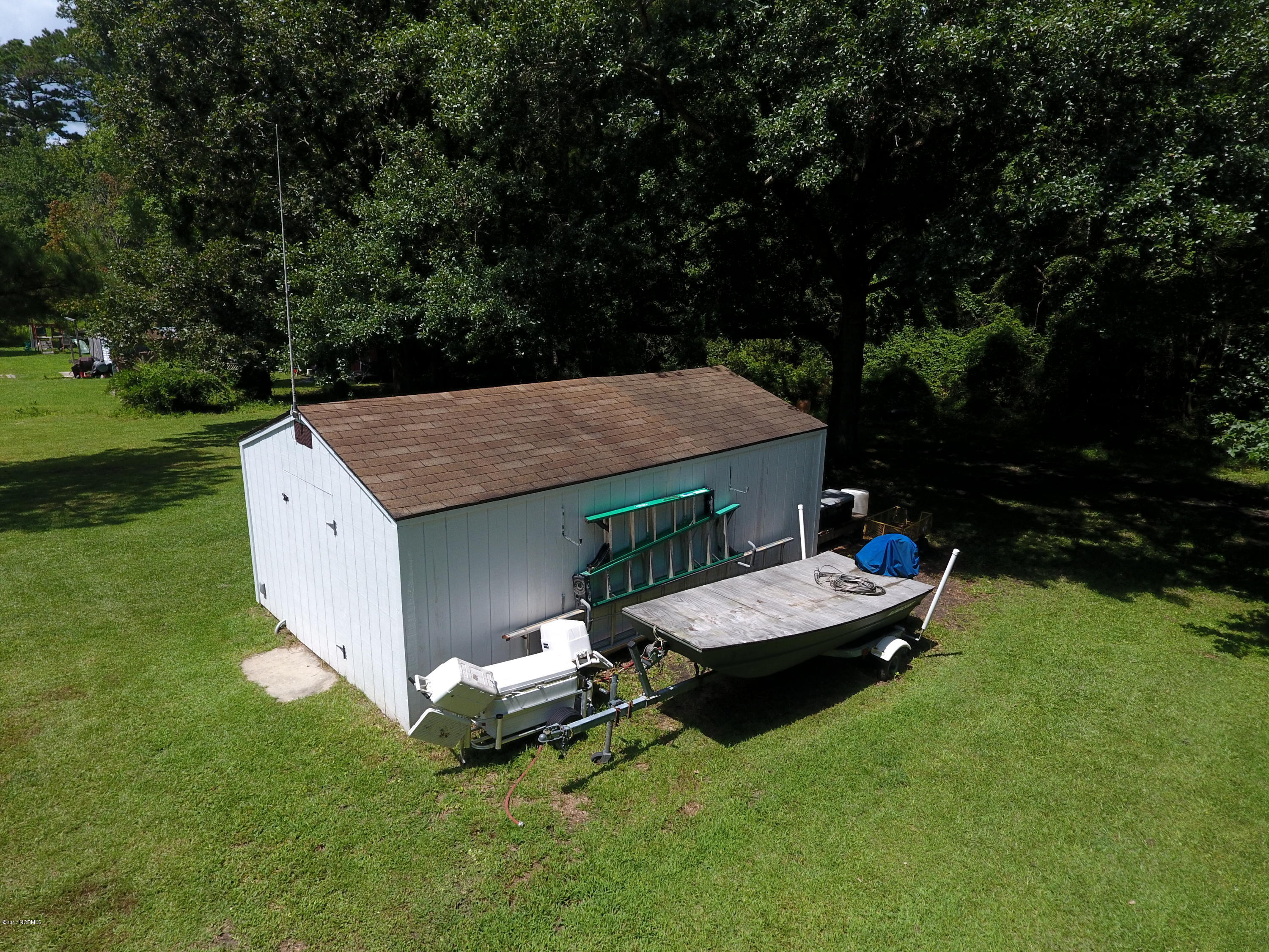 580 Roberts Road Newport, NC 28570 - Photo 11 of 37 DJI_0011