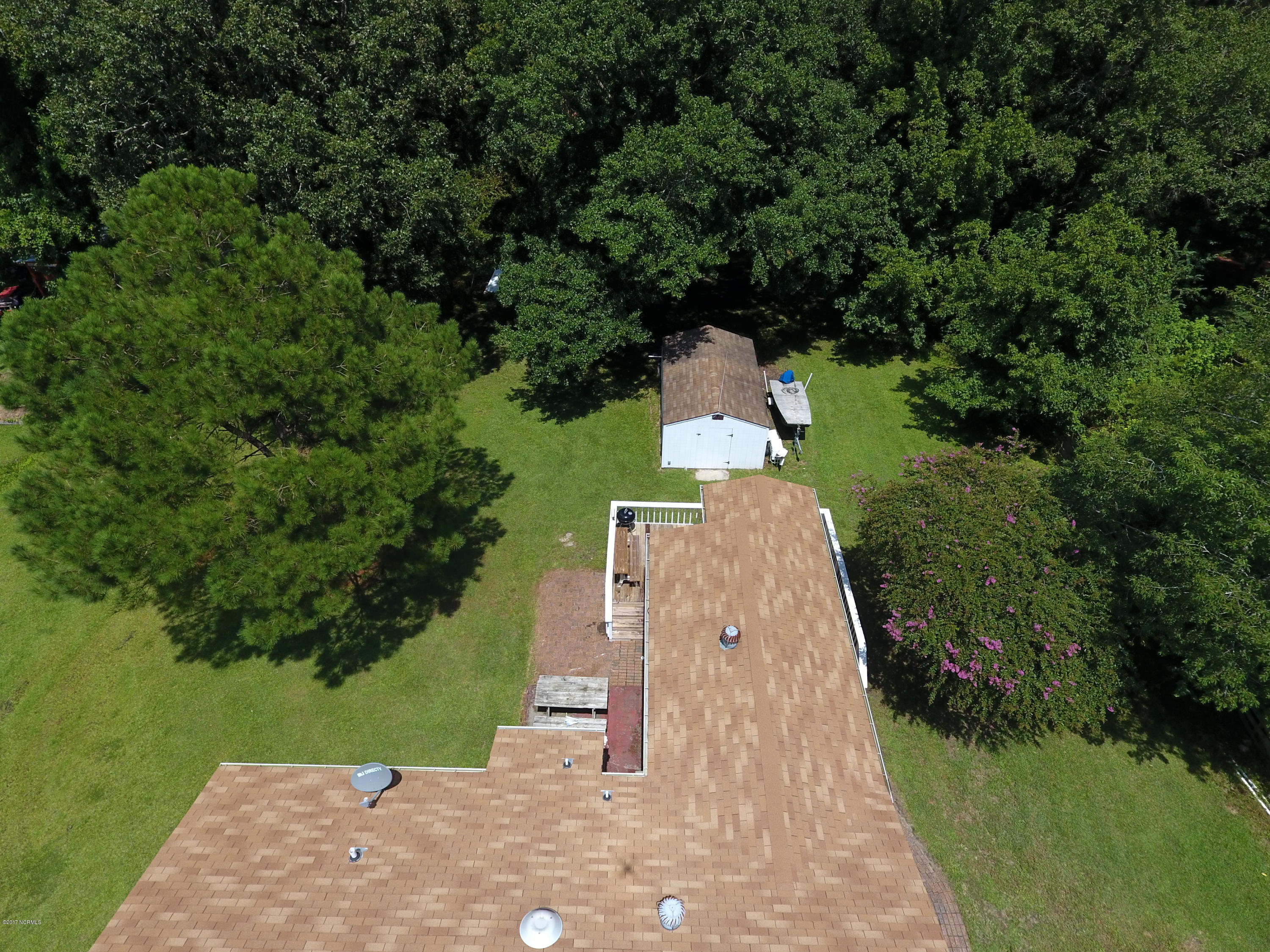 580 Roberts Road Newport, NC 28570 - Photo 13 of 37 DJI_0013