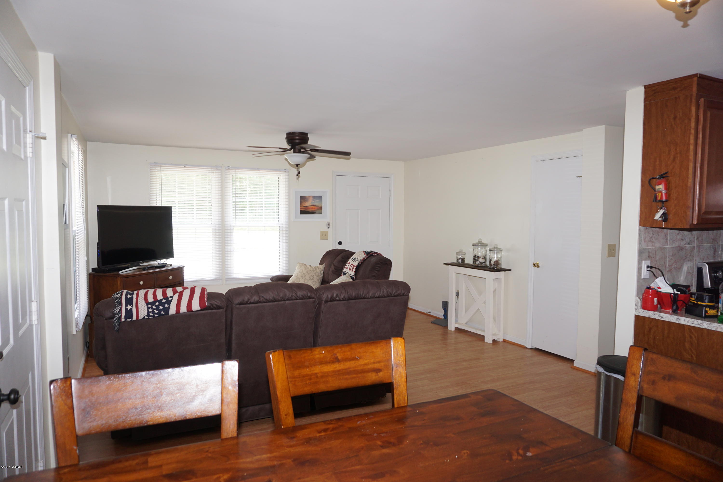 580 Roberts Road Newport, NC 28570 - Photo 15 of 37 DSC02430