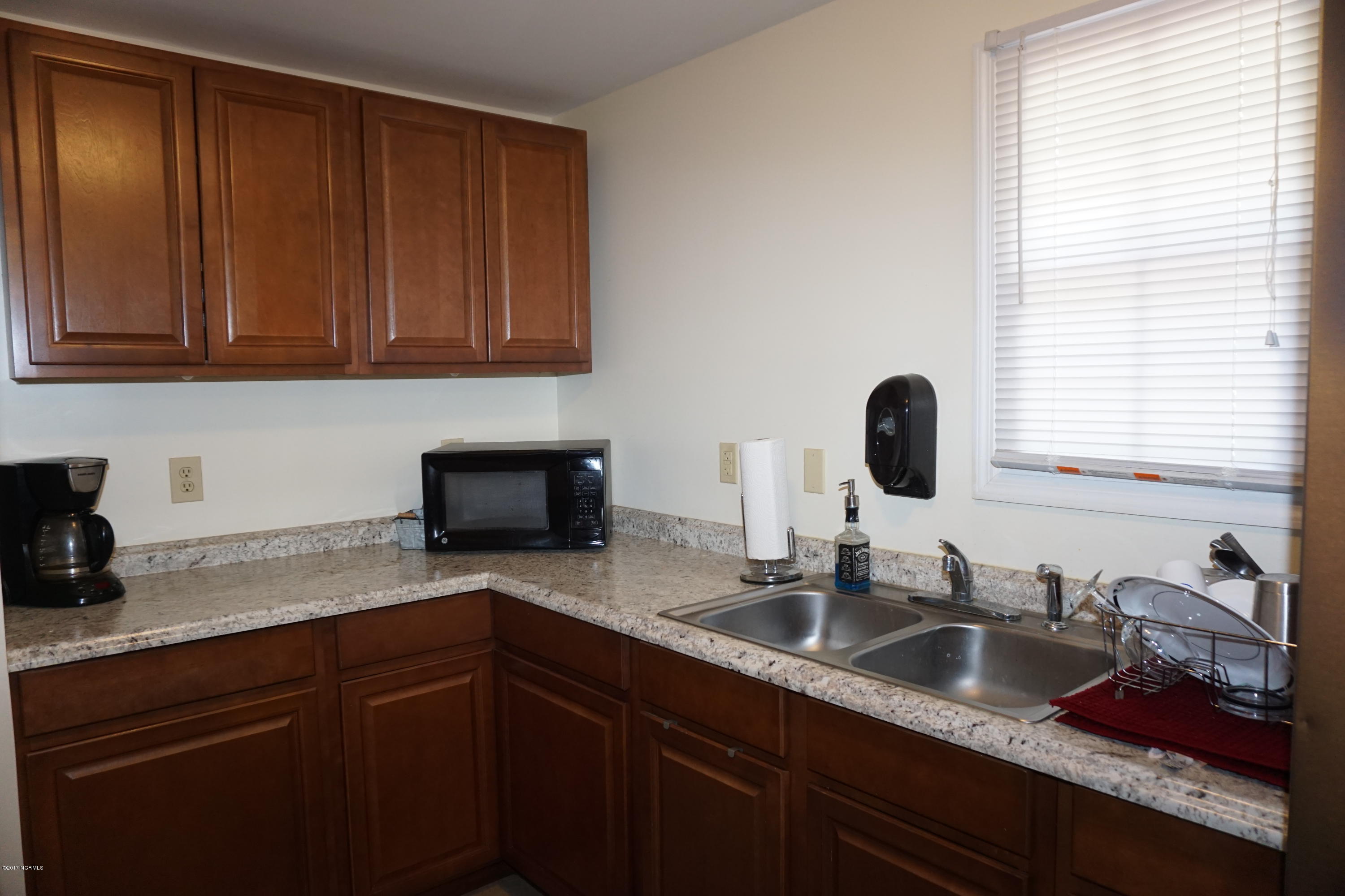 580 Roberts Road Newport, NC 28570 - Photo 19 of 37 DSC02434