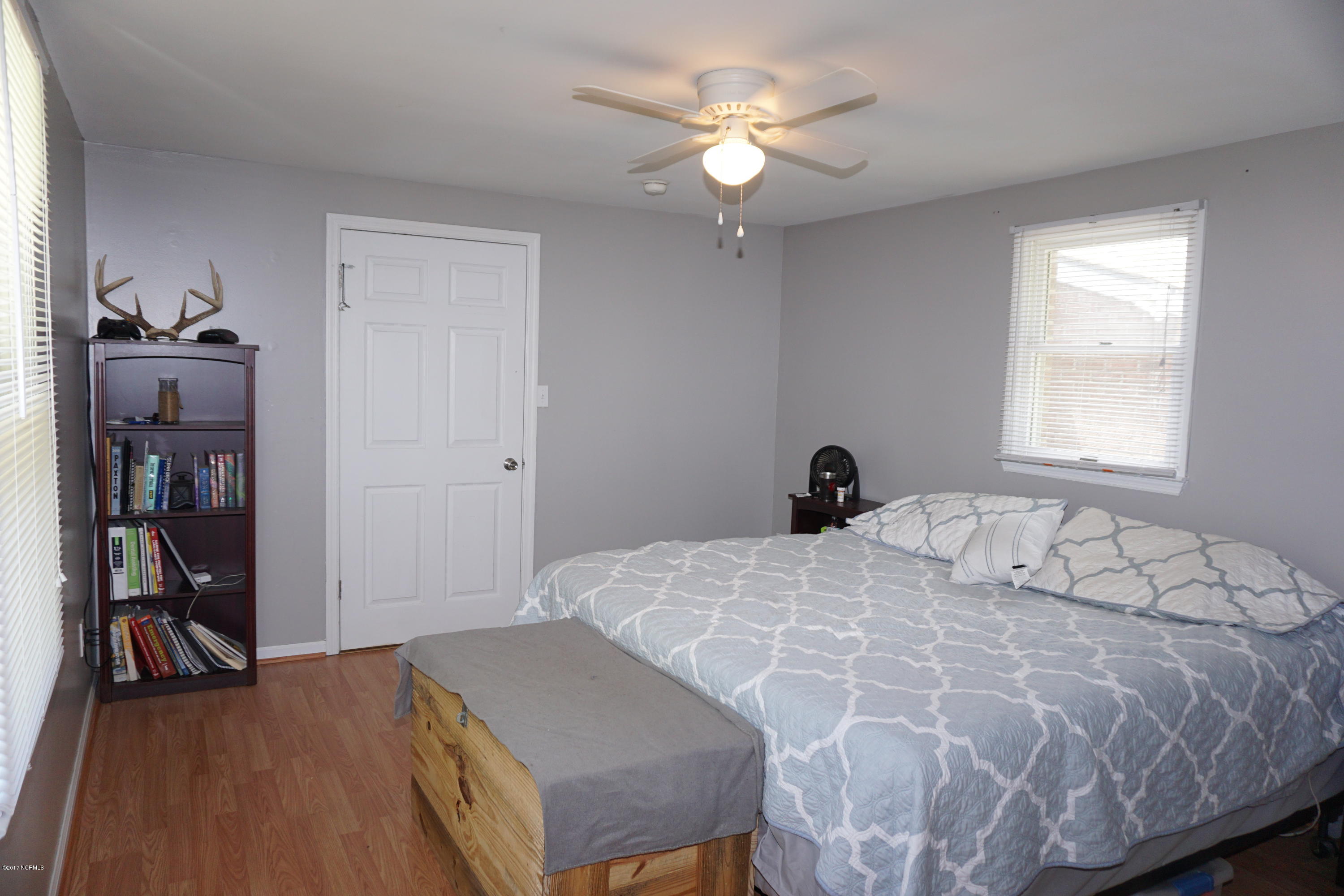 580 Roberts Road Newport, NC 28570 - Photo 30 of 37 DSC02445