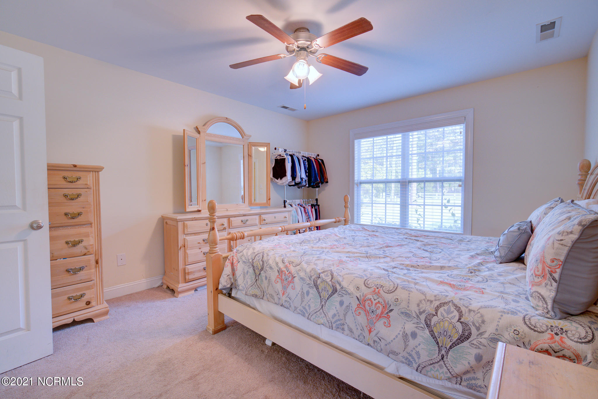 148 Van Riggs Road Hubert, NC 28539 - Photo 12 of 24 Master bedroom 1