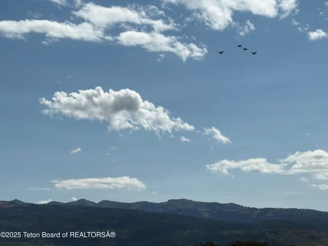 $6,370,000 | 4000 South 2000 West, Victor, ID 83455