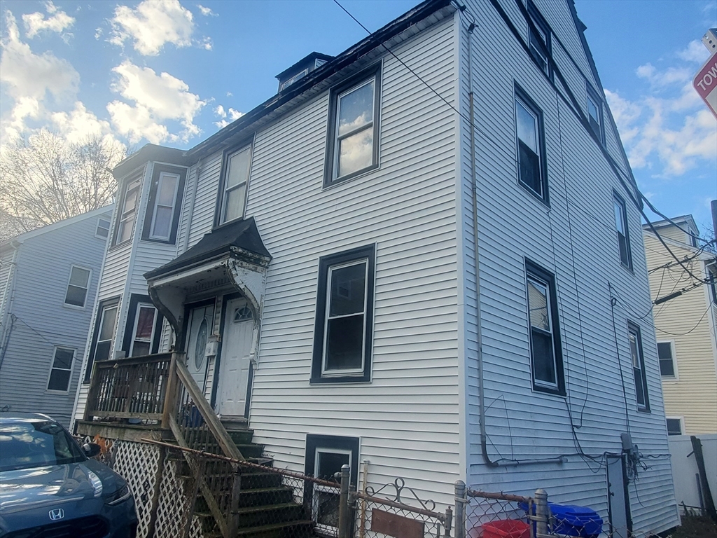 12 Weldon Street Boston, MA 02121 - Photo 6 of 6